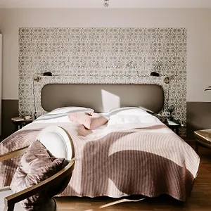 4* Апарт-отель Townhouse