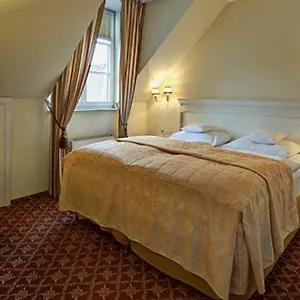 Augusta Am Kurfuerstendamm Berlino