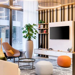 By Marriott Otel